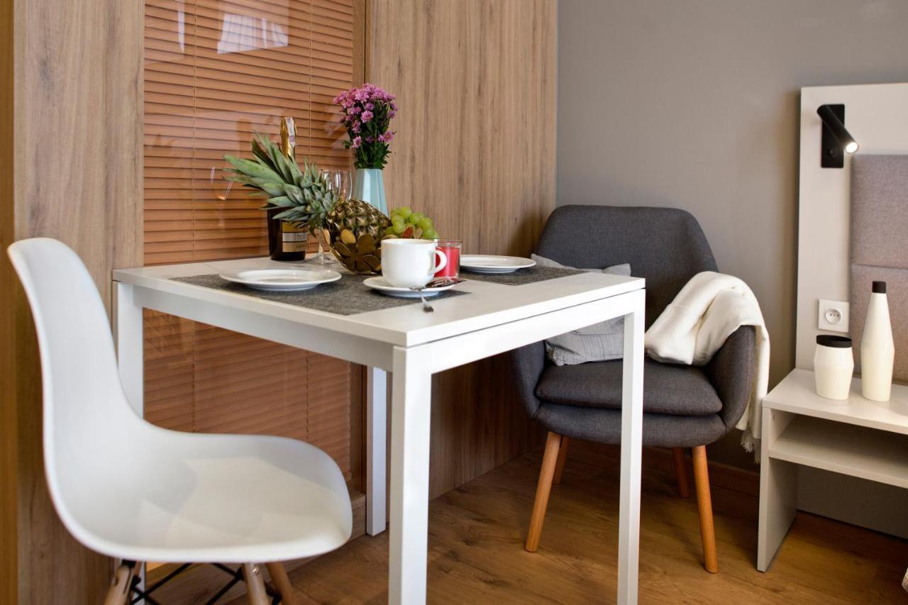 Wolska Residence Serviced Apartments Warschau Buitenkant foto
