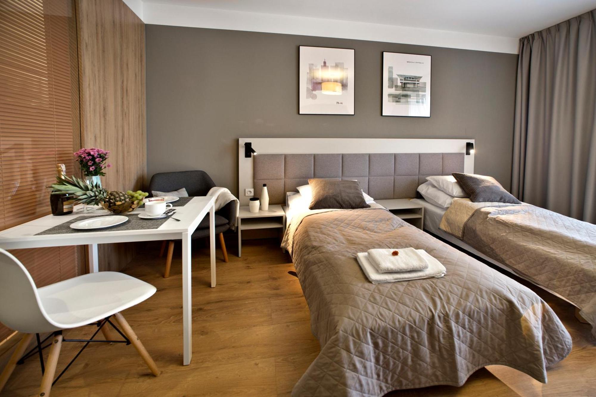 Wolska Residence Serviced Apartments Warschau Buitenkant foto