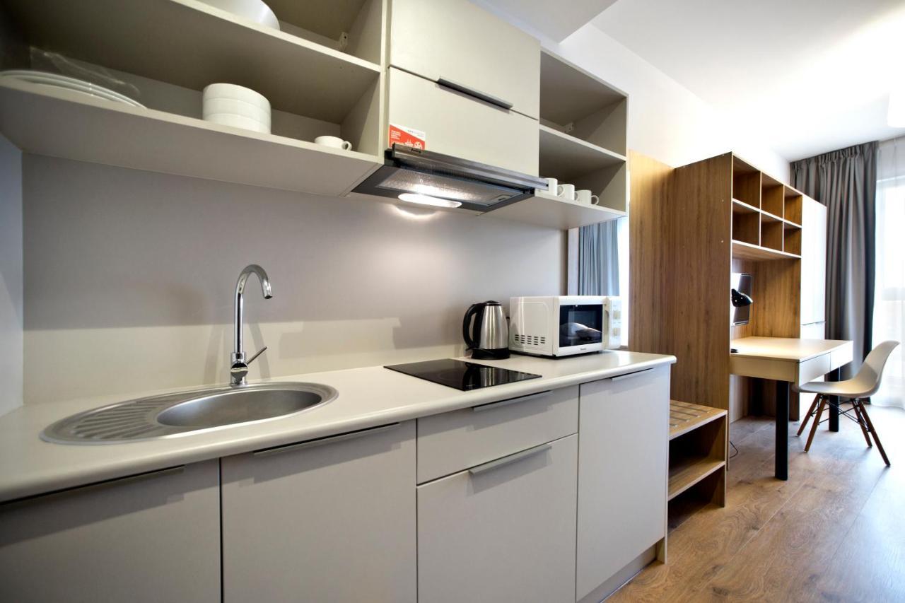Wolska Residence Serviced Apartments Warschau Buitenkant foto