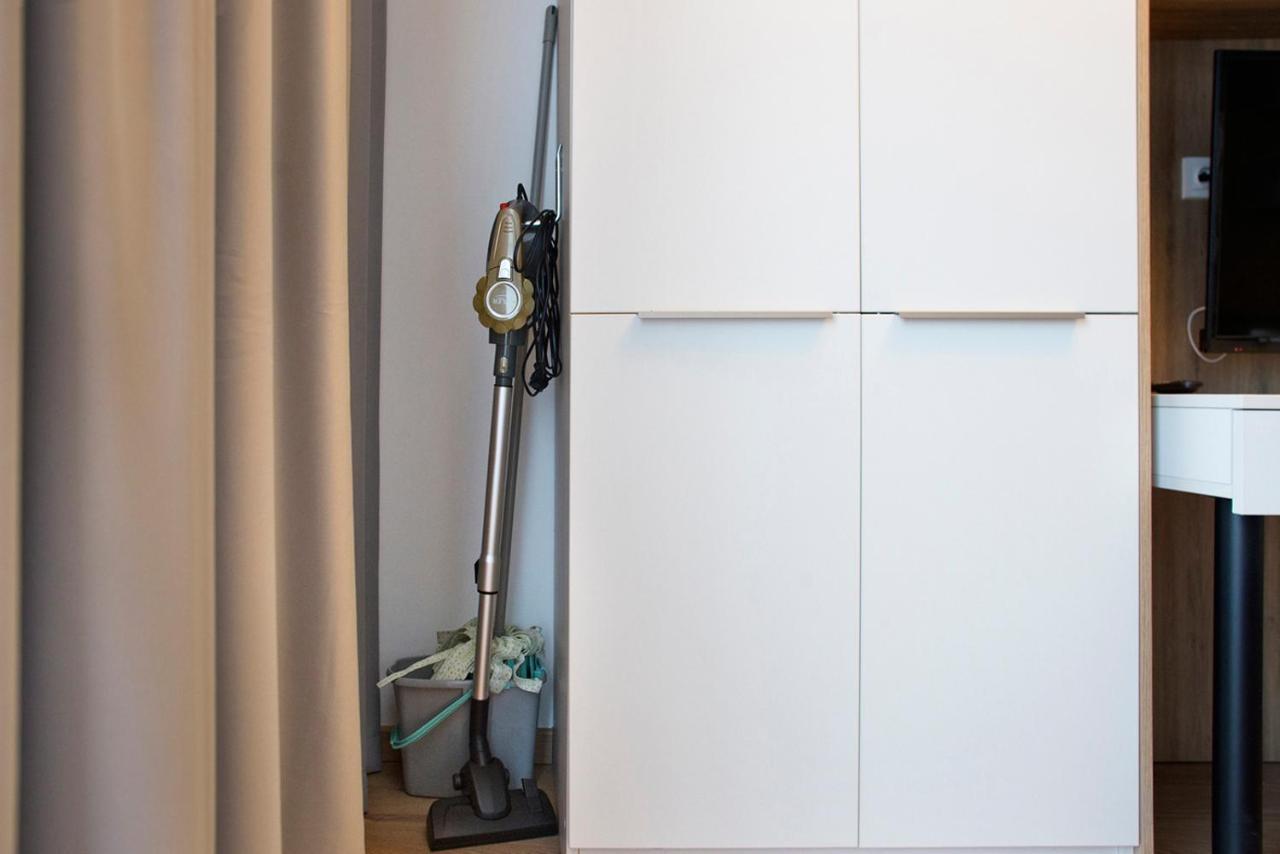 Wolska Residence Serviced Apartments Warschau Buitenkant foto