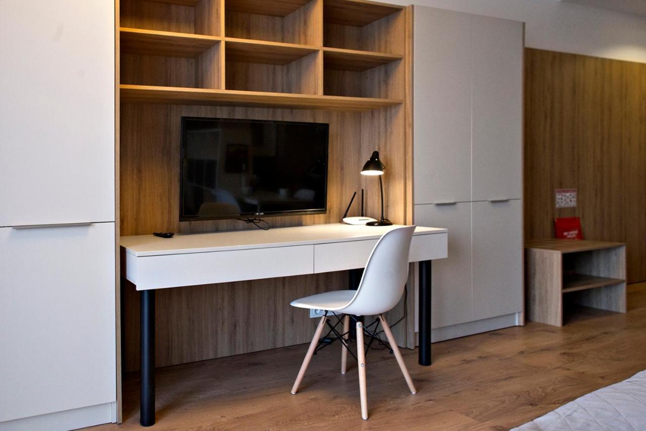 Wolska Residence Serviced Apartments Warschau Buitenkant foto