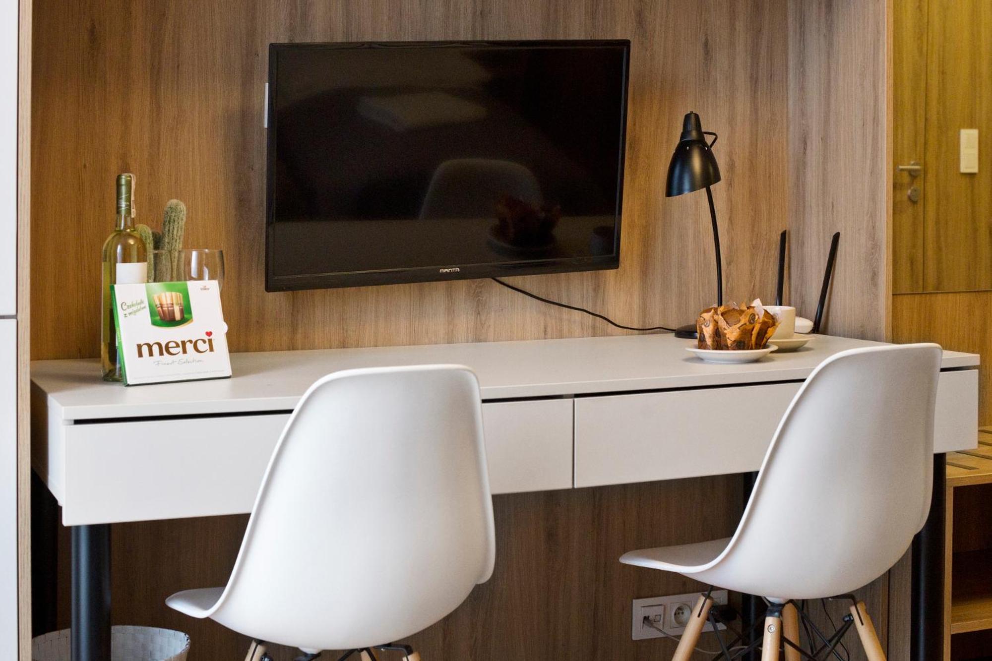 Wolska Residence Serviced Apartments Warschau Kamer foto